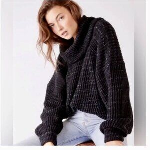 Free People Leo Tunic Sweater Blacklight Party M